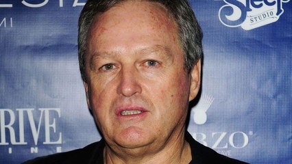 VOICI - Johnny Hallyday était « dépressif, bourré de drogue » et ruiné selon André Boudou