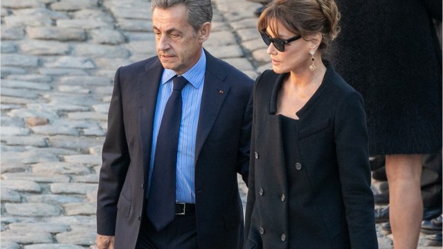 Voici - Carla Bruni révèle le conseil qu’elle donne tous les jours à sa fille Giulia