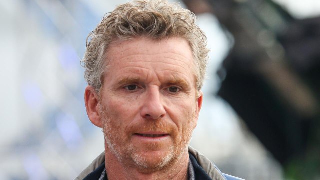 VOICI Les chroniqueurs de TPMP dézinguent Denis Brogniart après son coup de gueule contre Friends Trip