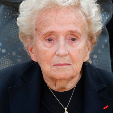 VOICI social Bernadette Chirac Affaiblie : Cette Décision Qui En Dit Long Sur Son État De Santé (1)