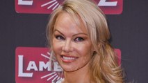 VOICI Danse avec les stars : Pamela Anderson dévoile le nom du candidat qu'elle  craint le plus et c'est très étonnant