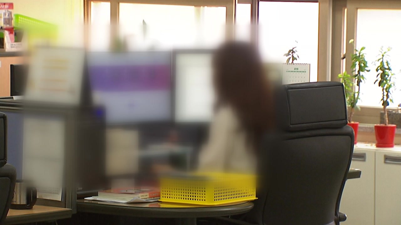 교원 업무 행정실로 넘기는 게 혁신?...갈등 고조 / YTN