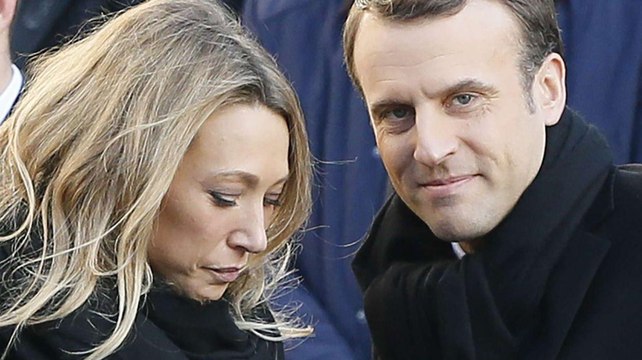 VOICI - Héri­tage de Johnny Hally­day : l’in­croyable rôle d’Em­ma­nuel Macron qui pour­rait tout faire bascu­ler