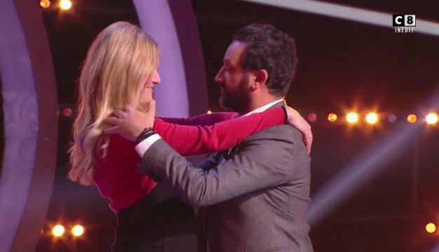 Fou amoureux , Cyril Hanouna rencontre enfin celle qui le faisait kiffer dans Premiers baisers