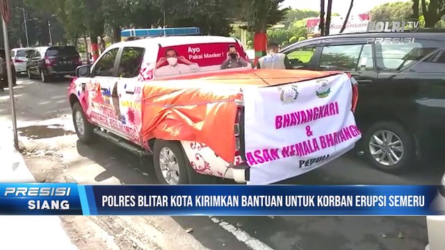 Ringankan Penanganan Erupsi Gunung Semeru Polres Blitar dan Satlantas Kota Blitar Bantu Tenaga dan Logistik