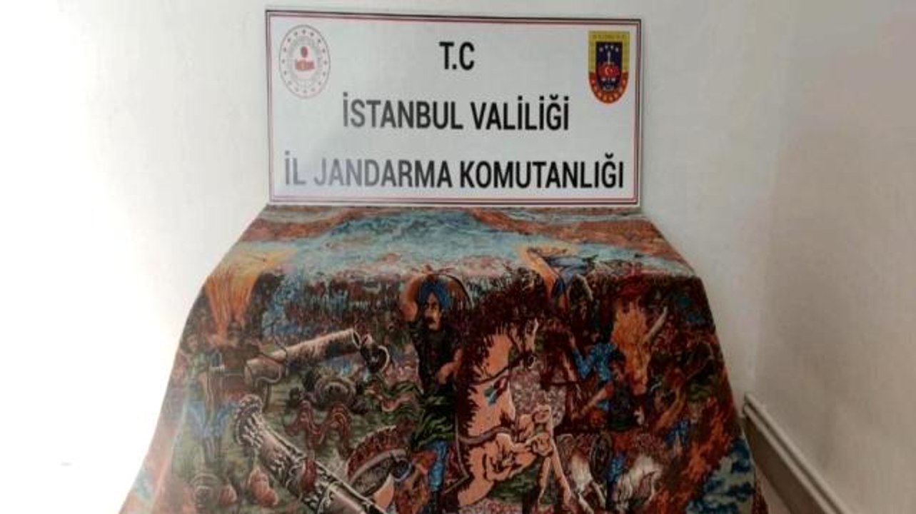 Çalınan 500 yıllık İran halısını 300 bin dolara satmak isterken yakalandılar