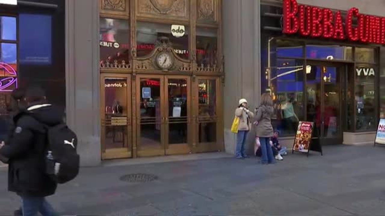 La OMS advierte de un "tsunami de contagios" con la variante Ómicron en todo el mundo