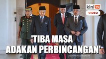 Tiba masa bincang peranan raja berperlembagaan, kata Dr Mahathir
