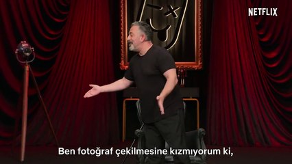 Netflix, Cem Yılmaz'ın yeni gösterisi 'Diamond Elite Platinum Plus'ı yayınlayacak