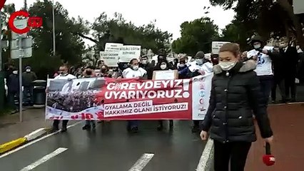 Sağlık emekçileri ülke genelinde iş bıraktı
