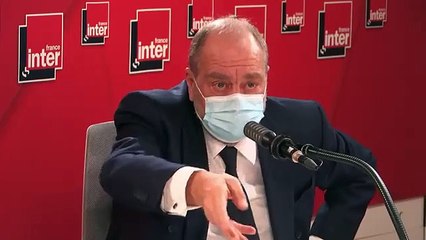 Entretien télévisé d'Emmanuel Macron : Eric Dupond-Moretti charge Valérie Pécresse qui se "trahit elle-même"