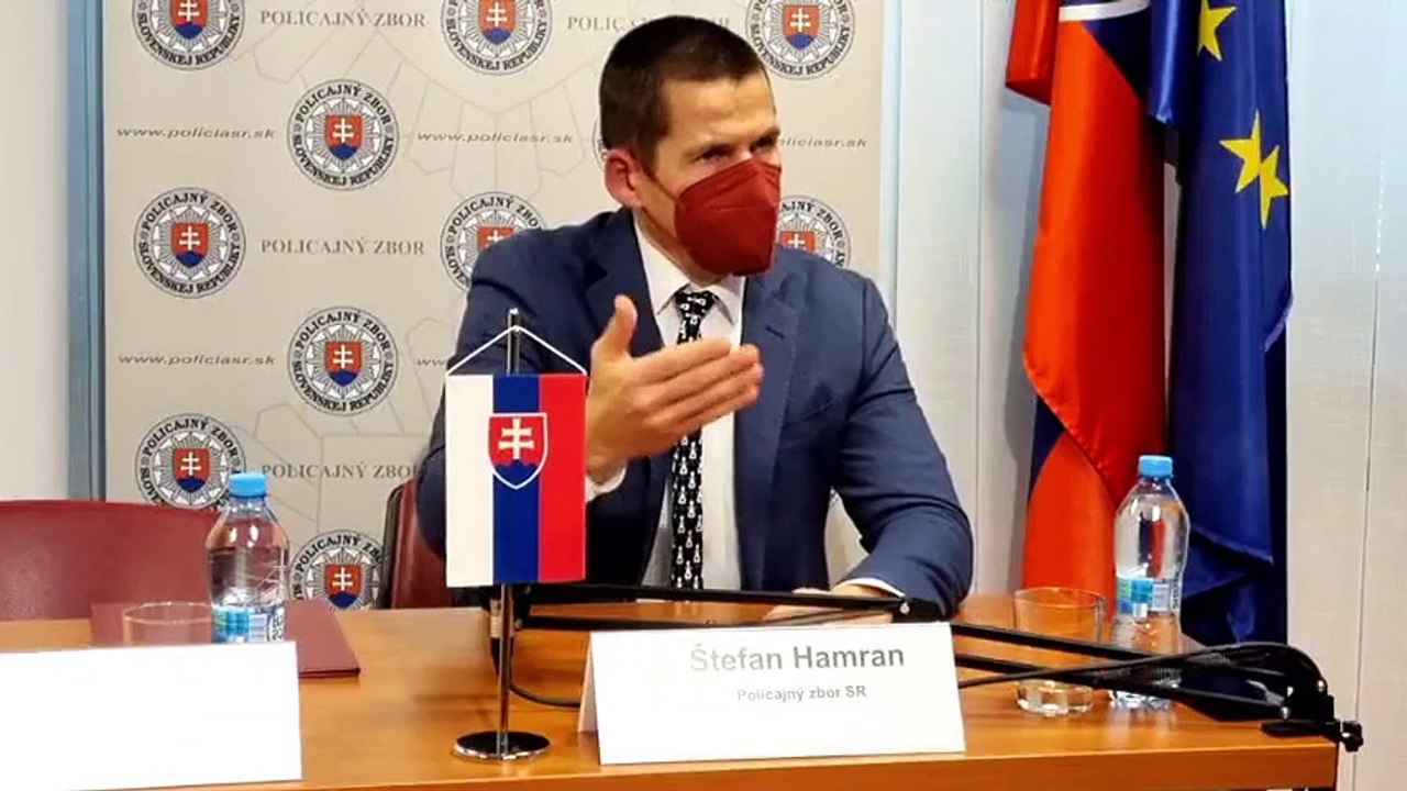 ZÁZNAM: Brífing policajného prezidenta Š. Hamrana k protestu záchranárov