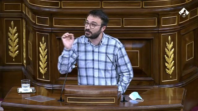 Botran llegeix el manifest dels familiars de l'escola de Canet de Mar