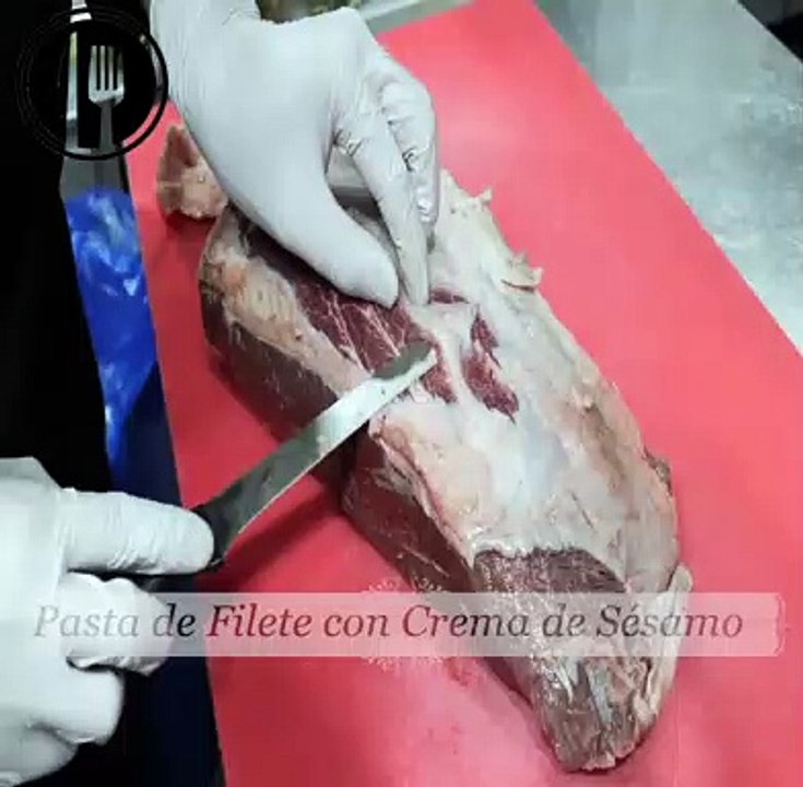Pasta de Filete con Crema de Sésamo
