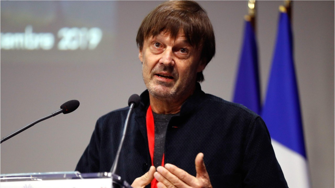 GALA VIDEO - « Sa voix tremblait… " : quand Nicolas Hulot, accusé de viol, se défendait en Conseil des ministres