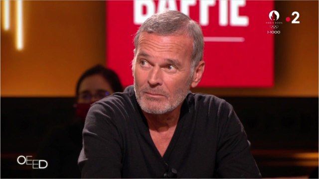 GALA VIDEO - Laurent Baffie métamorphosé par la chirurgie esthétique : ce surnom qui le fait marrer