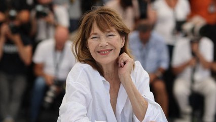 GALA VIDEO - Jane Birkin fête ses 75 ans : comment va-t-elle depuis son AVC ?