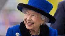 GALA VIDEO - Elizabeth II va mieux : elle apparaît tout sourire lors d'un nouvel engagement.