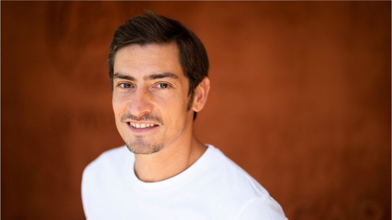 GALA VIDÉO - PHOTO – Claude Dartois ému : cet engagement qui lui tient à coeur