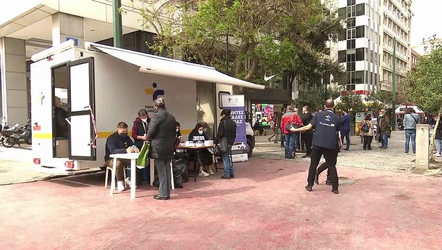 Ελλάδα: 77 νεκροί και 4.801 νέα κρούσματα-683 οι διασωληνωμένοι