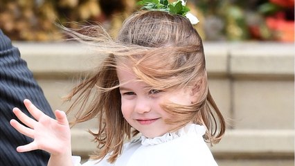 GALA VIDEO - La princesse Charlotte reçoit un adorable message de la part de Shakira ! Découvrez pourquoi