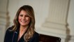 GALA VIDEO - « Pantoufles et robe de chambre " : Melania Trump, une First Lady « attachée à son confort "