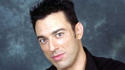 GALA VIDEO - PHOTO – Gérard Vives châtelain : découvrez son sublime château du domaine de la Vernée !