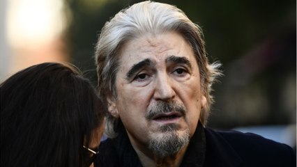 GALA VIDEO - Serge Lama jamais remis de son accident de voiture : « La souffrance est pire aujourd’hui ".