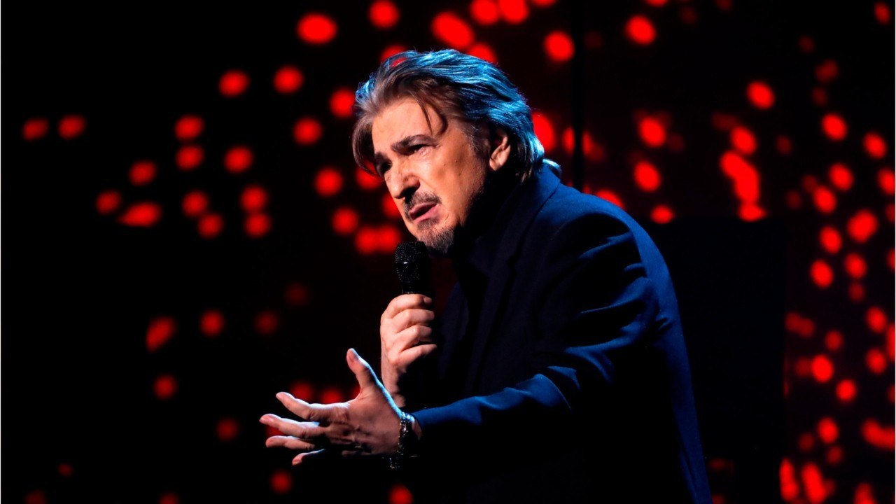 GALA VIDEO - Serge Lama raide dingue de Luana, de 35 ans sa cadette : "La première femme que je mérite"