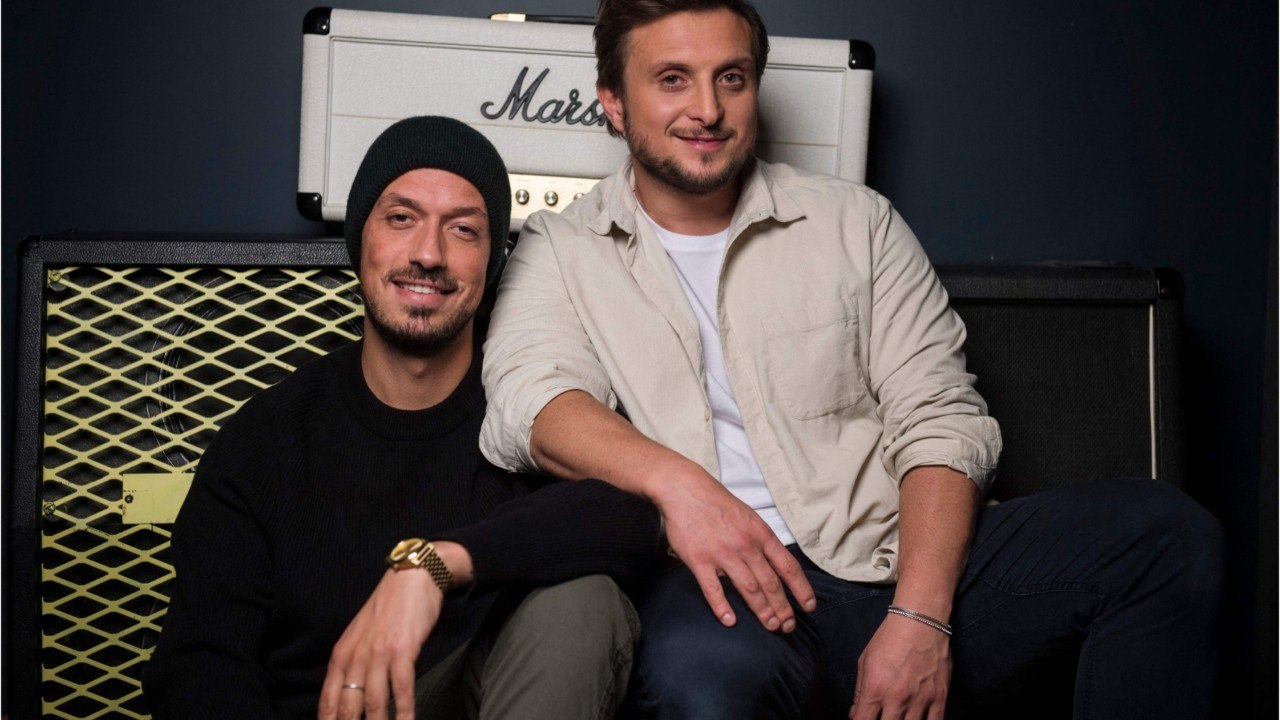 GALA VIDEO - McFly et Carlito « récupérés " par Emmanuel Macron ? « On s’écarte de la politique le plus possible "