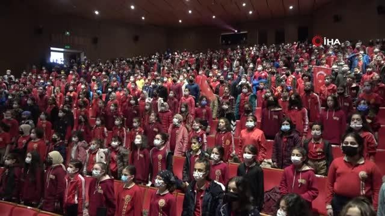 Mehmet Akif'in torunu Selma Argon: "Asla vatanımızı kimselere vermeyin"