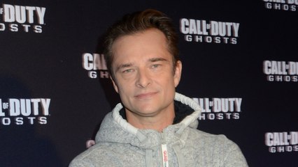 GALA VIDEO - « On a changé de monde " : David Hallyday s'en prend aux complotistes