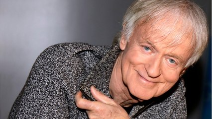 GALA VIDEO - Le saviez-vous ? Dave avait organisé de fausses fiançailles avec une femme