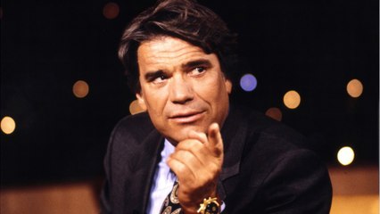 GALA VIDÉO - Bernard Tapie : ses rendez-vous secrets avec Emmanuel Macron à l'Elysée