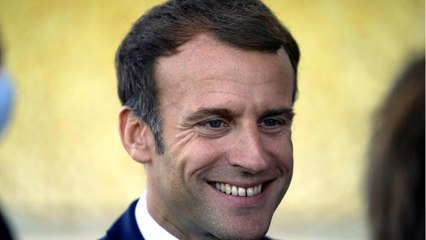 GALA VIDEO - Emmanuel Macron va disputer un match de foot avec des stars du ballon rond