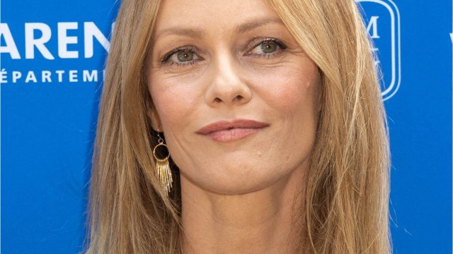 GALA VIDEO - Vanessa Paradis rétablit sa vérité sur sa relation avec Serge Gainsbourg