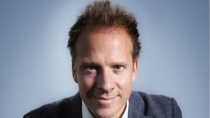 GALA VIDEO - « J’aime être le témoin de moments historiques " : Chris Jackson raconte sa vie de photographe d'Elizabeth II