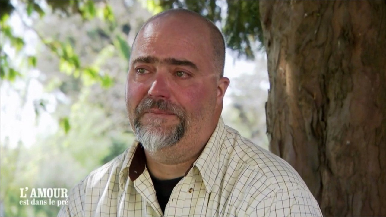 GALA VIDEO - Franck (L’amour est dans le pré 2021) rappelle Cécile : « je t’aime et je n’ai pas su te le dire "