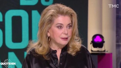 GALA VIDEO -« J'ai eu énormément de chance " : Catherine Deneuve évoque avec pudeur ses soucis de santé