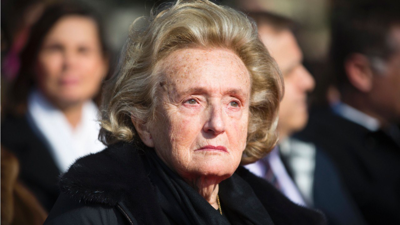 GALA VIDEO - « Elles sont devenues aussi laides que moi " : quand Bernadette Chirac se moquait des conquêtes de son mari