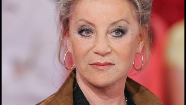 GALA VIDEO - « Soyez vigilants : Sheila met en garde ses fans !