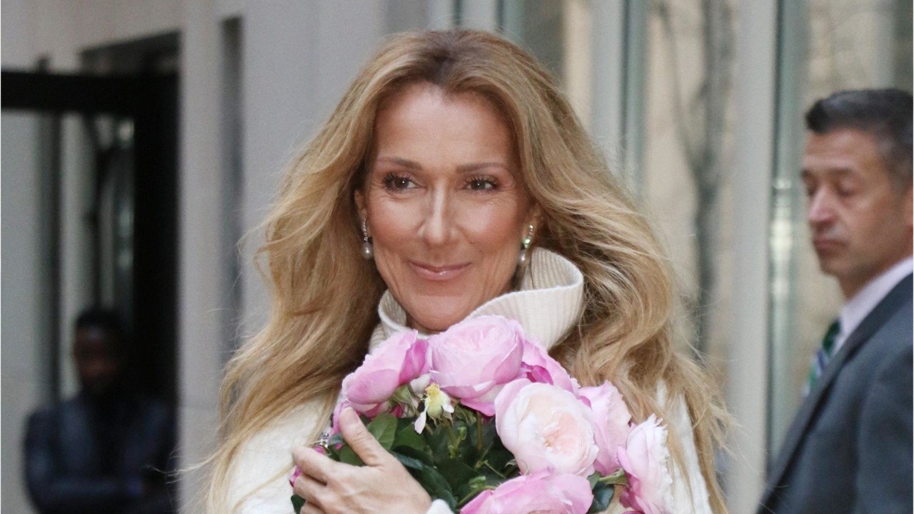 GALA VIDEO - Céline Dion : comment elle aurait tenté son fils René-Charles pour qu'il devienne son nouveau manager.