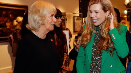 GALA VIDEO - "Combien de femmes doivent encore être harcelées ?" : le cri du coeur de Camilla Parker Bowles