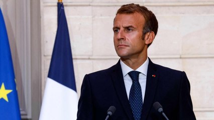 GALA VIDEO - Emmanuel Macron moqué en Angleterre : cette une qui ne va pas lui plaire…