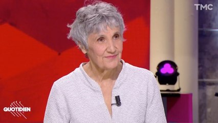 GALA VIDEO - « Une vaste blague " : Catherine Hill dénonce l'organisation de la vaccination