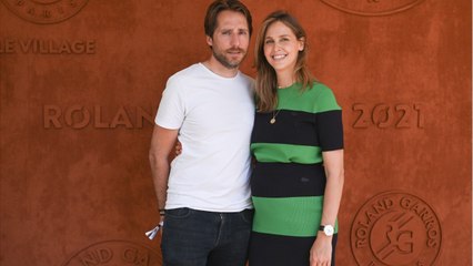 GALA VIDEO - Tous en cuisine : Ophélie Meunier dévoile son adorable baby bump face à Cyril Lignac