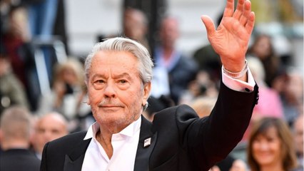 GALA VIDEO - Euthanasie : Alain Delon réclame le droit de « foutre le camp tranquillement "