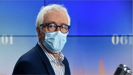 GALA VIDEO - L'infectiologue Gilles Pialoux alerte : « On n'a pas enlevé la ceinture quand est apparu l'airbag "