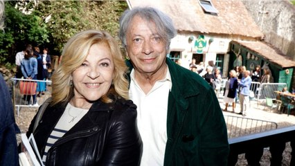 GALA VIDÉO - « C'est ma soeur, ma famille " : Hervé Vilard se confie sur Nicoletta.