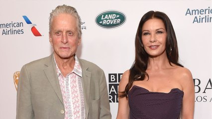 GALA VIDEO - Le saviez-vous ? Michael Douglas et Catherine Zeta-Jones ont partagé une maison avec l'ex de l'acteur